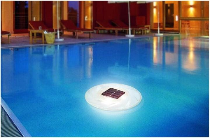 Produktbild Bestway Solar Poollicht mit Farbwechsel