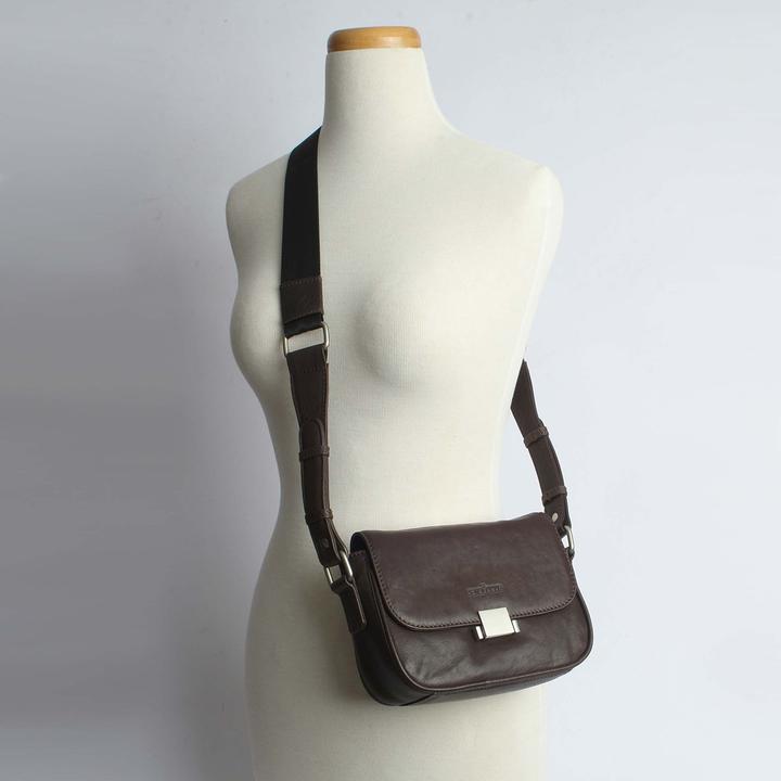 Actual product image Margelisch Nuyo 1