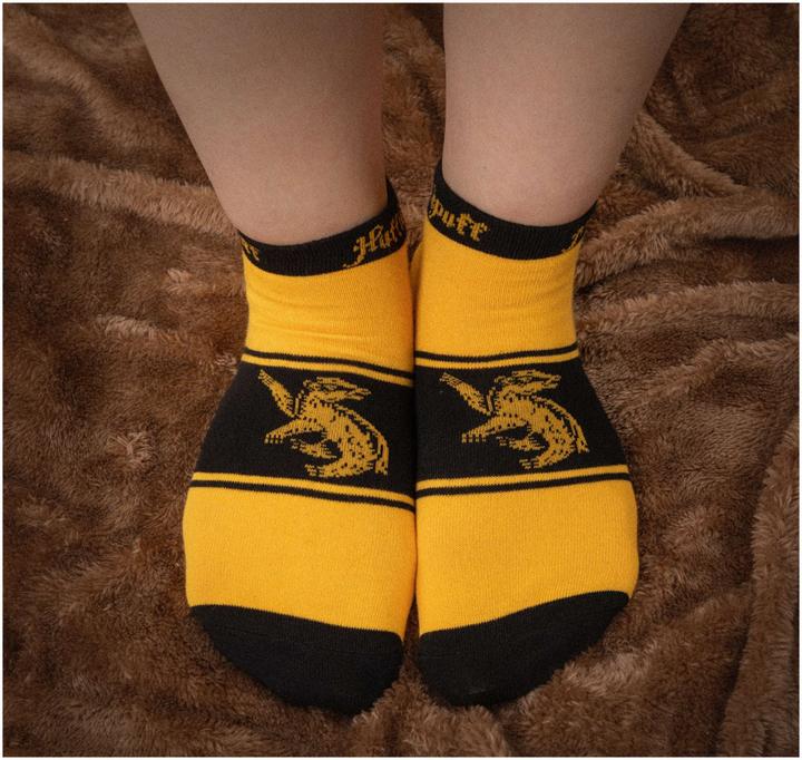 Actual product image Cinereplicas Harry Potter: Hufflepuff (3 pairs) (pack of 3, 40)
