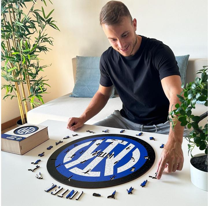 Produktbild Iconic FC Inter Mailand - Logo - Holz Puzzle Grösse M (270 Teile) (270 Teile)