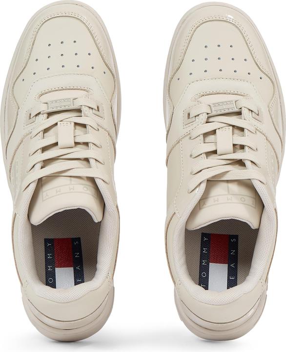 Actual product image Tommy Hilfiger TJW Retro Basket Sneaker Dames - Bleached Stone - Maat 40 (40)