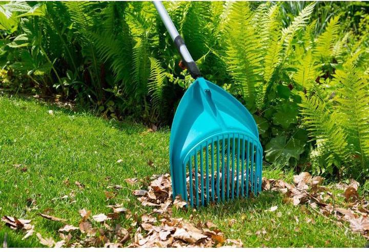 Actual product image Gardena Combisystem bucket rakes