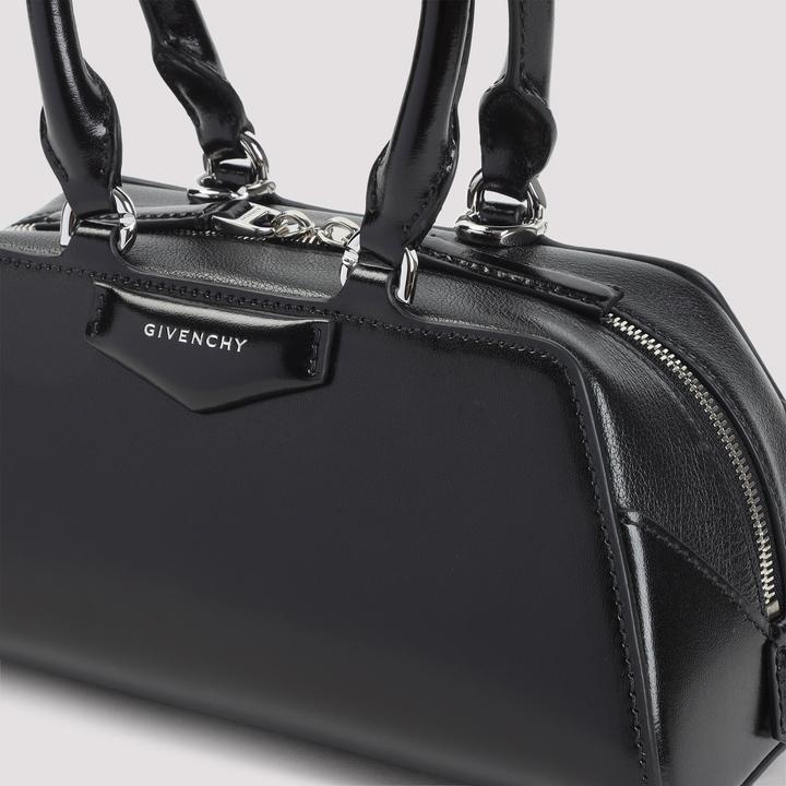 Actual product image Givenchy BB5146B2B2