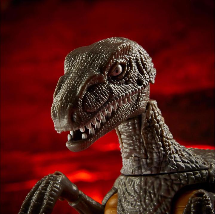 Produktbild Transformers War for Cybertron Kingdom Dinobot