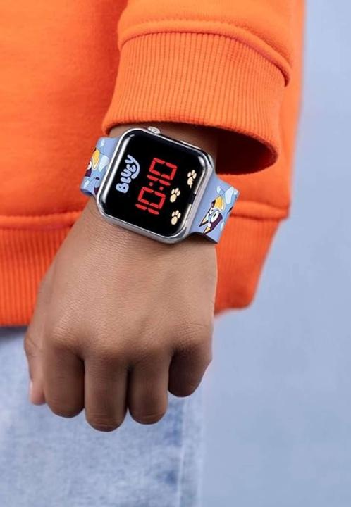 Actual product image Disney Bluey Jungen Digital Quarzuhr (Digital watch)