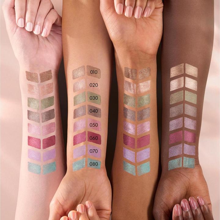 Actual product image Catrice Aloe Vera Eyeshadow Stick (050 Ballet Pink)