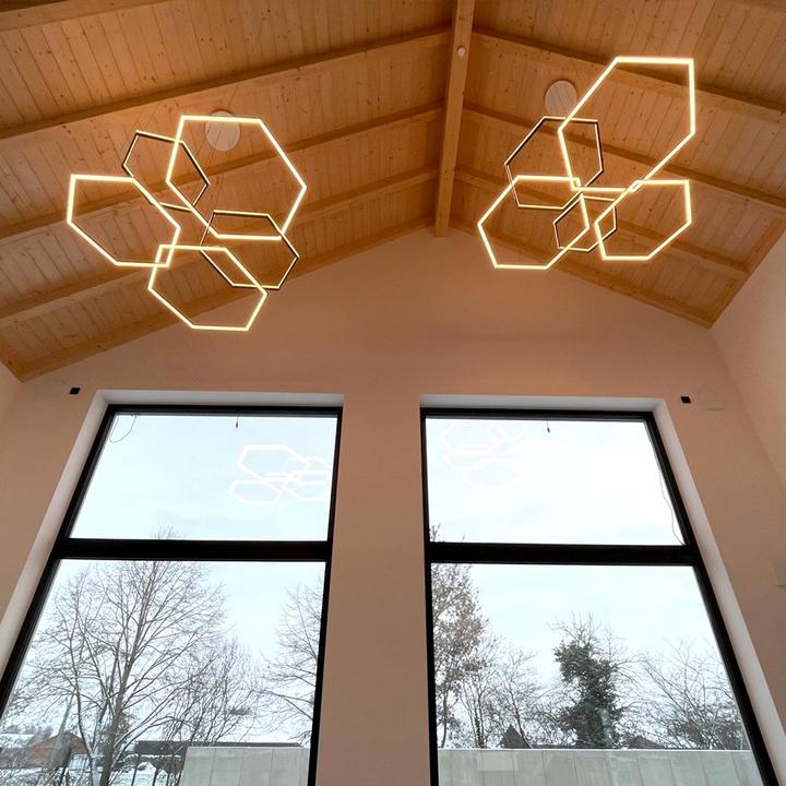 Produktbild s.luce Hexa eckige LED-Pendelleuchte Esstisch Direkt oder Indirekt (3100 lm)