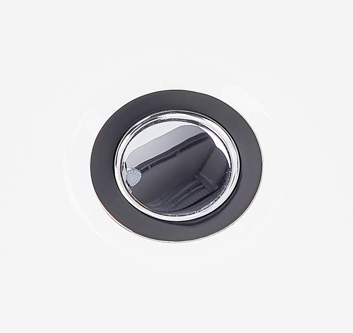 Produktbild Beliani Whirlpool Badewanne freistehend weiss quadratisch 130 x 130 cm TAHUA (339 l, 130 cm, 130 cm)