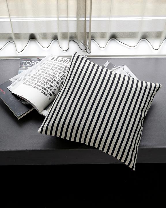 Actual product image House Doctor Stripe (50 x 50 cm)