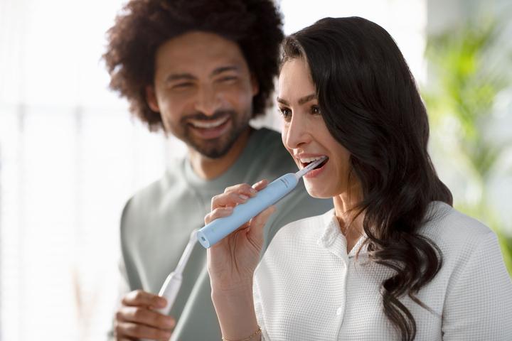 Actual product image Philips Sonicare Series 2100 (Sonic toothbrush)