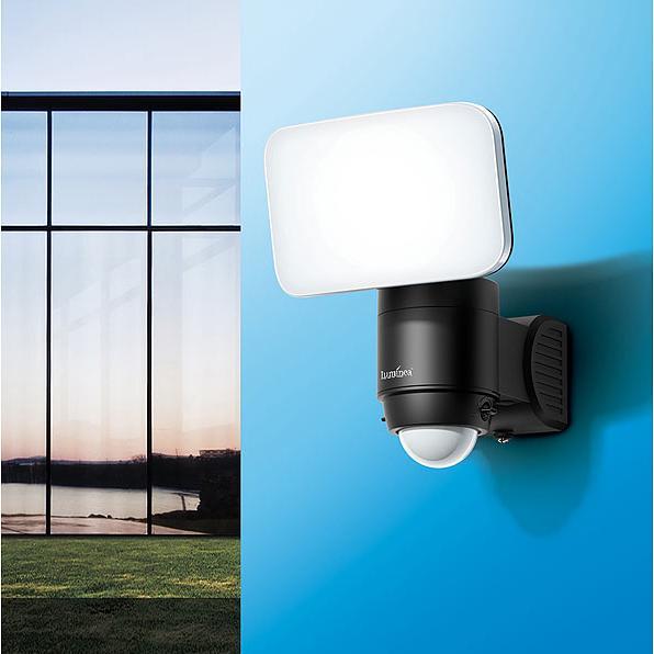 Produktbild Luminea LED-Aussenstrahler mit Bewegungsmelder (12 m)