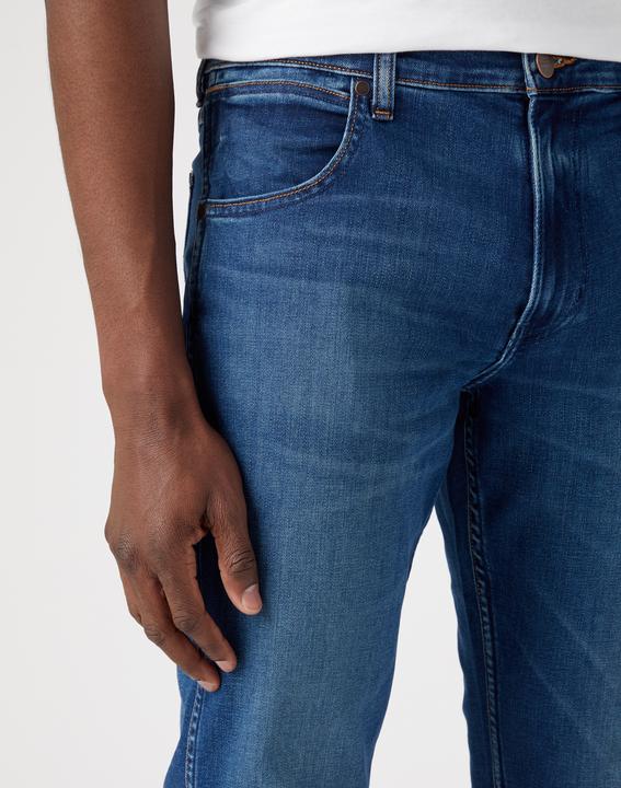 Actual product image Wrangler 10017755 (W44/L32)