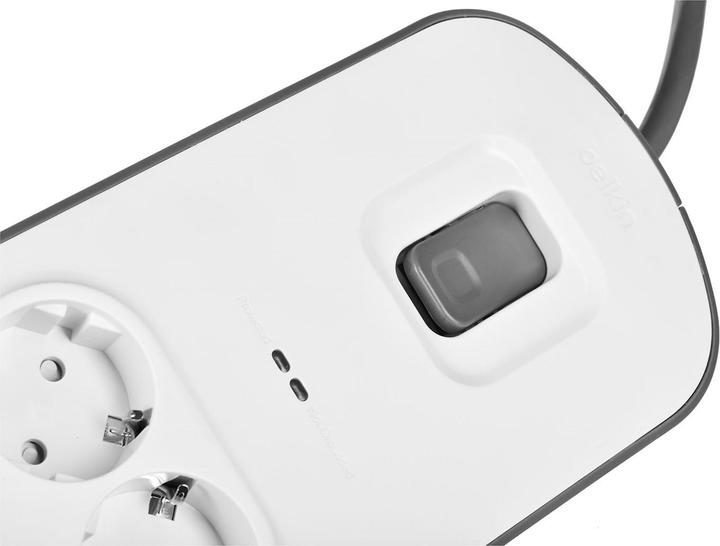 Produktbild Belkin BSV804VF2M (8 x, 2 m)