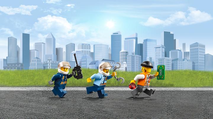 Produktbild LEGO Abschleppwagen auf Abwegen (60137, LEGO City)
