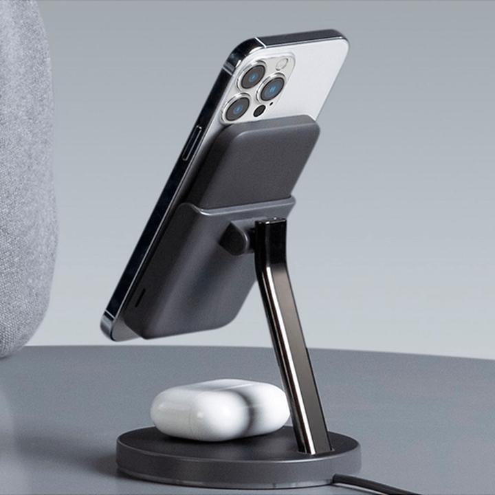 Actual product image Anker 633 PowerWave Mag-Go 2-in-1 Stand (7.50 W)