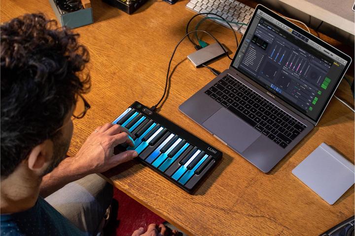 Produktbild Roli LUMI Keys Studio Edition (Keyboard)