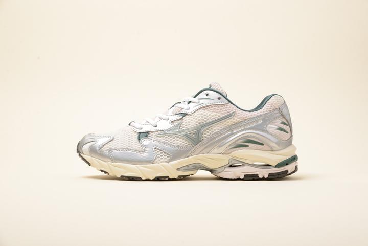 Actual product image Mizuno WAVE RIDER 10 (46)