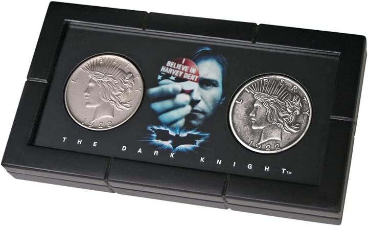 Noble Collection Batman The Dark Knight Replik Harvey Dent Two-Face Muenzen