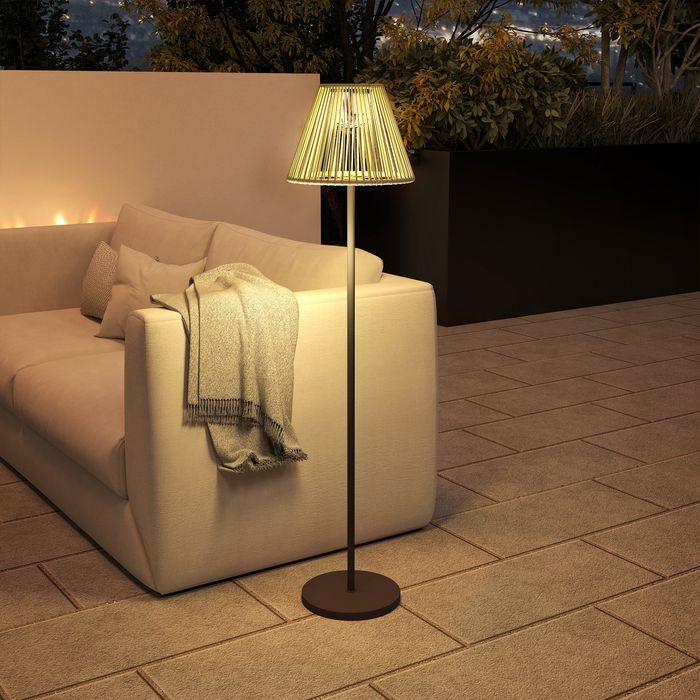 Produktbild Swisshandel24 Stehlampe Rattan Solarlampen mit Lichtsensor Boho-Stil IP44 Ø33x135 cm (15 lm, IP44)