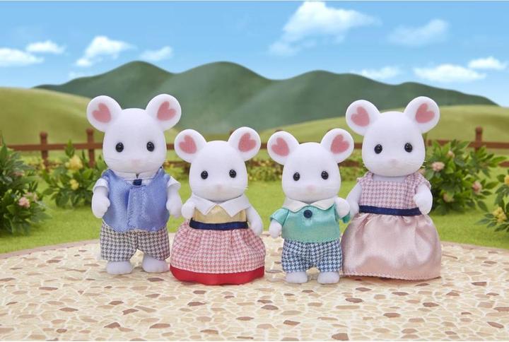 Actual product image Sylvanian Families Marshmallow Mouse Family