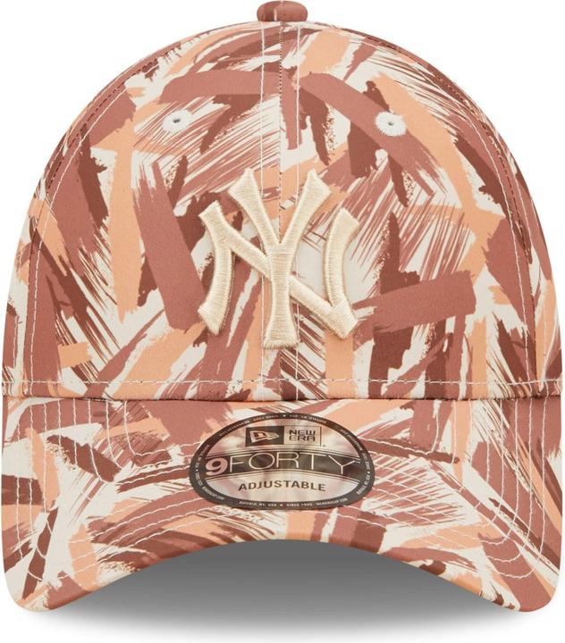 Actual product image New Era 9Forty Strapback Painted New York Yankees