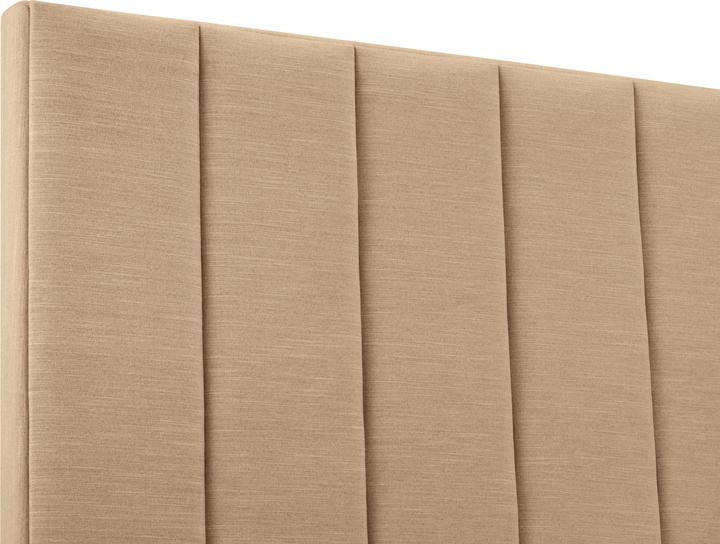 Actual product image CXL by Christian Lacroix Camargue (200 x 10 x 120 cm)