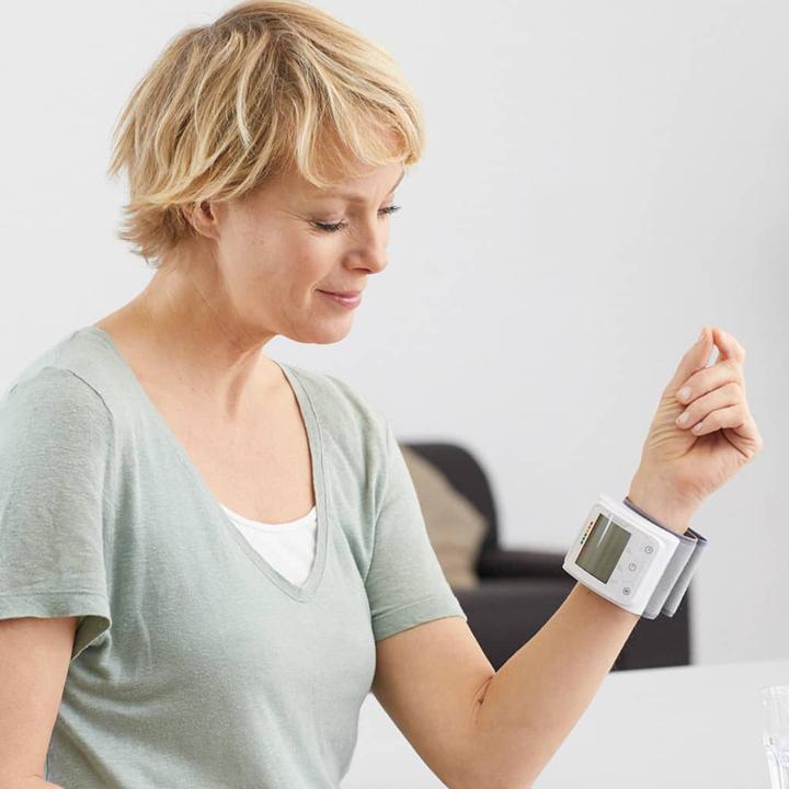 Actual product image Medisana BW320 (Blood pressure monitor wrist)