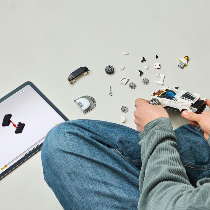 Productafbeelding LEGO Bugatti Centodieci Hypersportwagen (77240, LEGO Snelheidskampioenen)