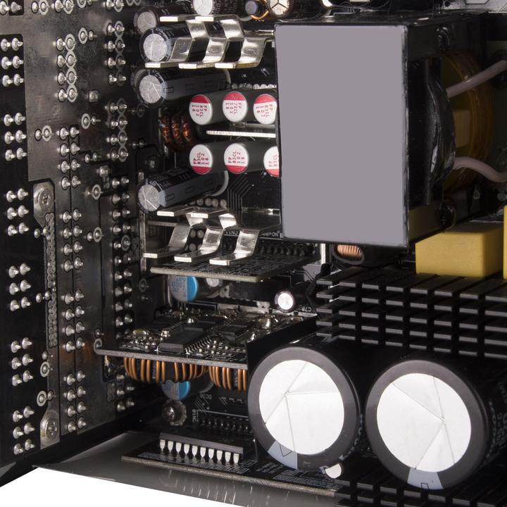 Actual product image Silverstone DA1650 Gold, Fully modular 80 Plus Gold ATX power supply with 1650 W, SST-DA1650-G (1650 W)