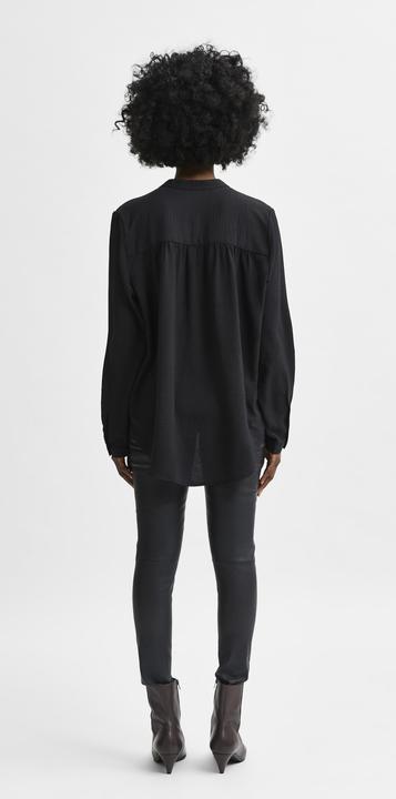 Produktbild Selected Femme V-Ausschnitt Straight Fit Oberteil (38)