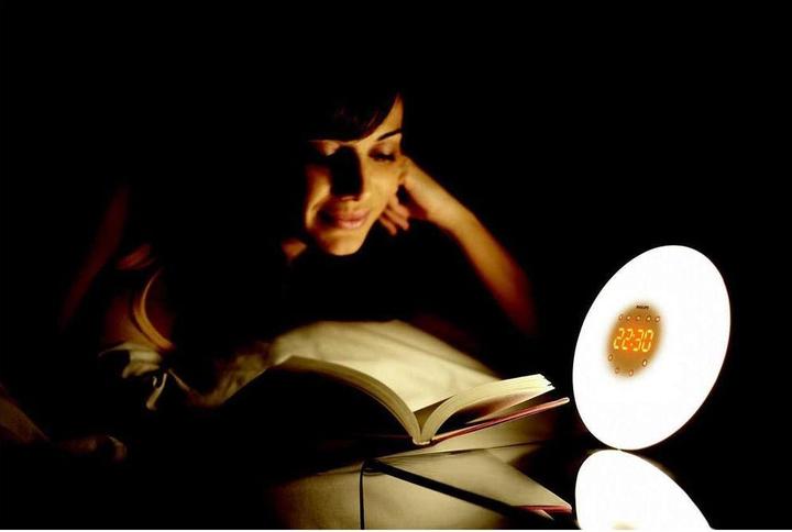Actual product image Philips Wake-up Light HF3505/01