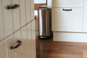 Immagine prodotto Wenko Design del cestino a pedale Easy-Close (12 l)