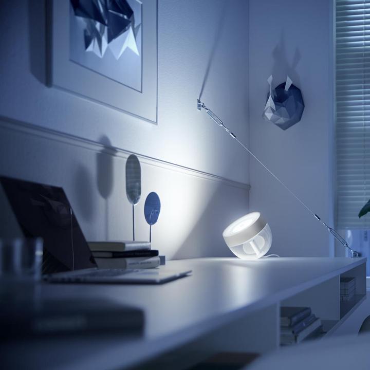 Immagine prodotto Philips Hue Iris (570 lm)
