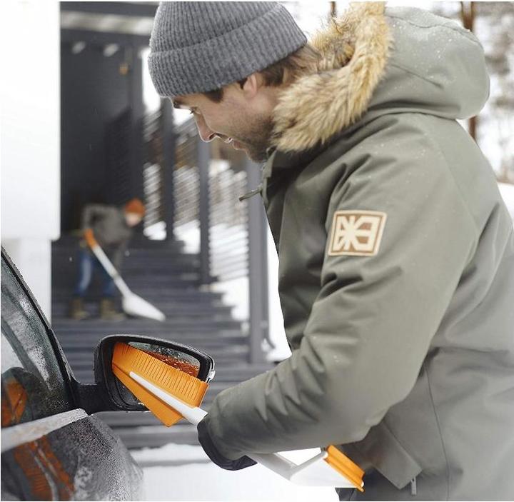 Immagine prodotto Fiskars Raschiaghiaccio spazzola neve SnowXpert