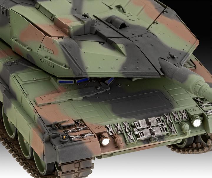 Actual product image Revell Leopard 2 A6M+