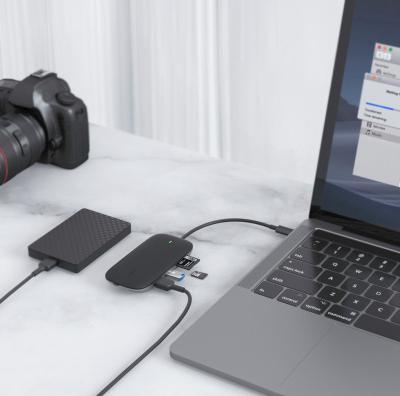 Immagine prodotto Aukey I/O-HUB USB3 3 PORTE CB-C71/LLTSN1001018 (USB-C, 8 Porti)