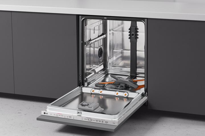Actual product image LG QuadWash DB475TXS Full Discharge Dishwasher Class A 14 place setting Steam Wi-Fi