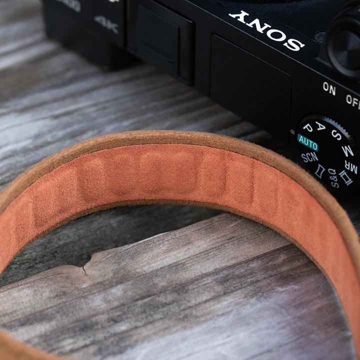 Actual product image Pgytech Camera Wrist Strap Air (Oak Grey) (Wrist strap)