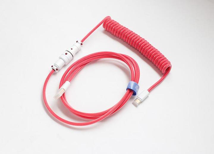 Immagine prodotto Ducky Cavo a spirale Premicord Apple Red, da USB Tipo C a Tipo A - 1,8 m (1.80 m, USB 2.0)