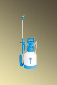 Produktbild Kwazar 20010033 Industrie Pumpsprüher Drucksprüher mit Viton-Dichtung Orion Pro plus 6 L, weiss/blau (6 l)