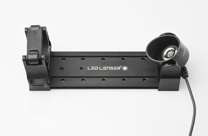 Actual product image Ledlenser M17r (30 cm, 850 lm)