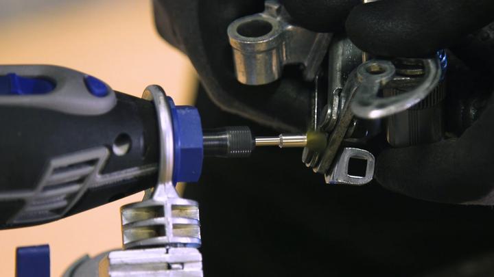 Produktbild Dremel Messingbürste Ø 3,2 mm (3 Stück)