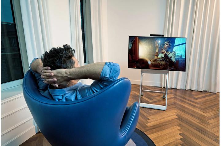 Actual product image LG One:Quick Flex (3840 x 2160 Pixels, 43")