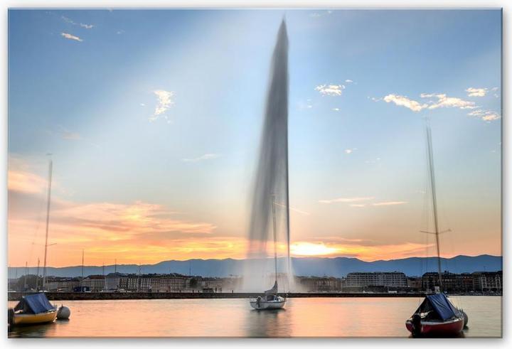 Image du produit Trenddeko Jet d'eau au coucher du soleil à Genève (100 x 70 cm)