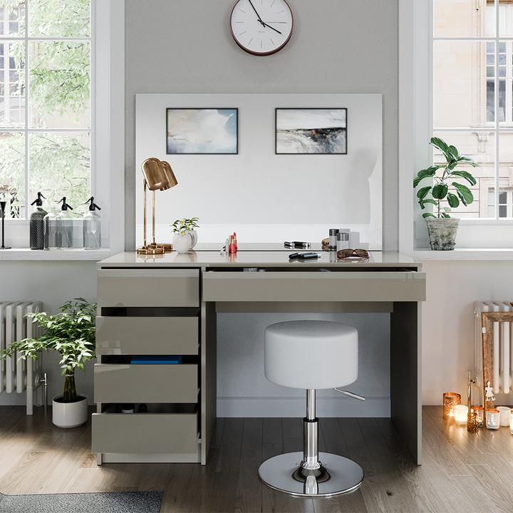 Produktbild Vicco Sherry mit Hocker und Beleuchtung (120 x 75 x 55 cm)