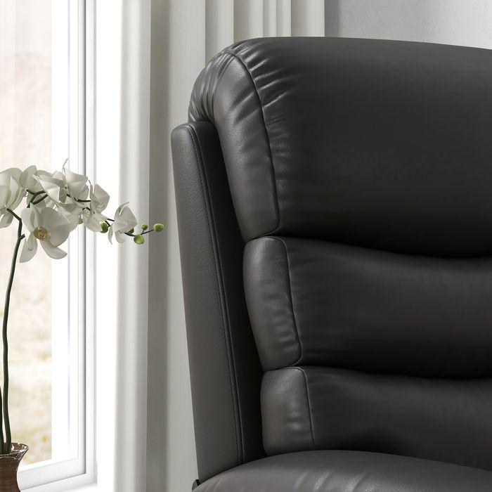 Actual product image Swisshandel24 Recliner, reclining function, footrest, 125 kg load capacity, imitation leather, black