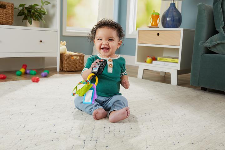 Actual product image Fisher-Price Laugh & Learn Play & Go Activity Keys (Finnish, English, Norwegian, Swedish, Danish)