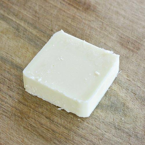 Actual product image Einfach Weniger Haarseife (festes Shampoo) von Circlesoaps, 60 g (Duftlos) (Solid shampoo)