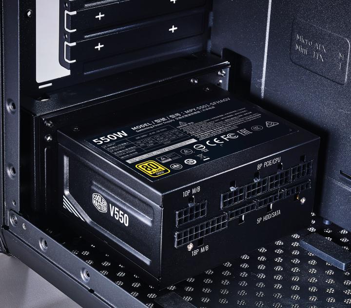 Produktbild Cooler Master V Series V550 SFX (550 W)