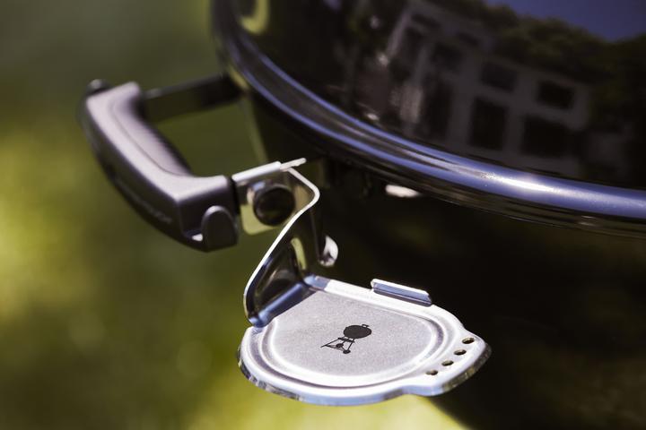 Actual product image Weber Master-Touch GBS E-5750 (57 cm)